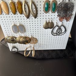 Woman’s Ear Rings