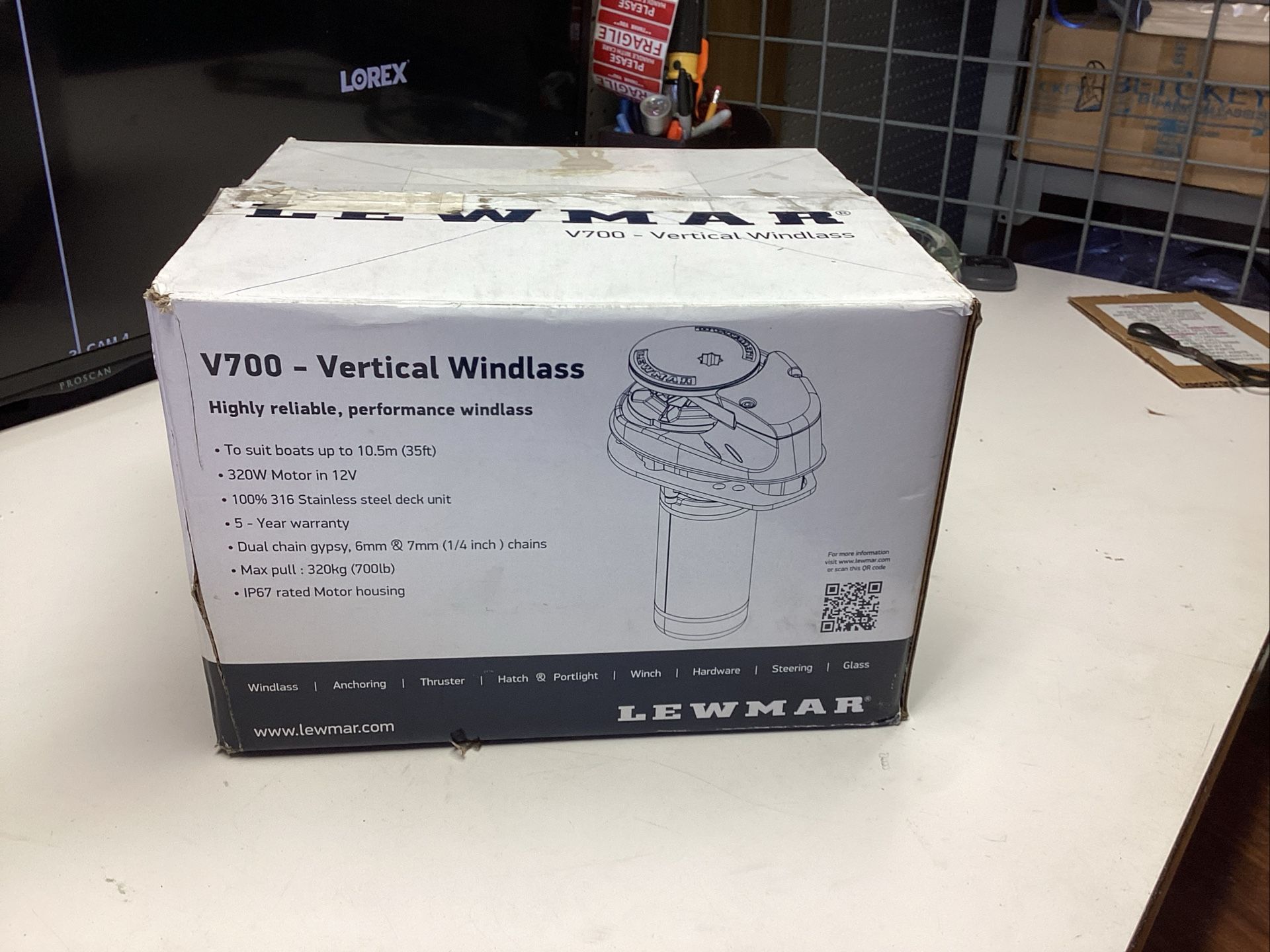 W1 LEWMAR V700 VERTICAL WINDLASS DUAL CHAIN MAX PULL THRUSTER WINCH STEERING NEW