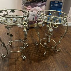 Pedestal 