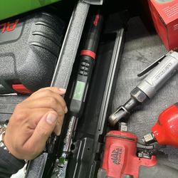 3/8th’s Snap On Electronic Torque Wrench 