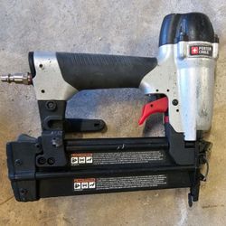 Porter Cable Brad Nailer Nail Gun BN200C 18 Gauge 2" Gray Air Pneumatic