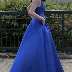Stunning Prom/Formal Dress