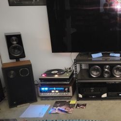 Vintage Sansui 9090 Stereo Receiver And JBL L166 Horizon Speakers 