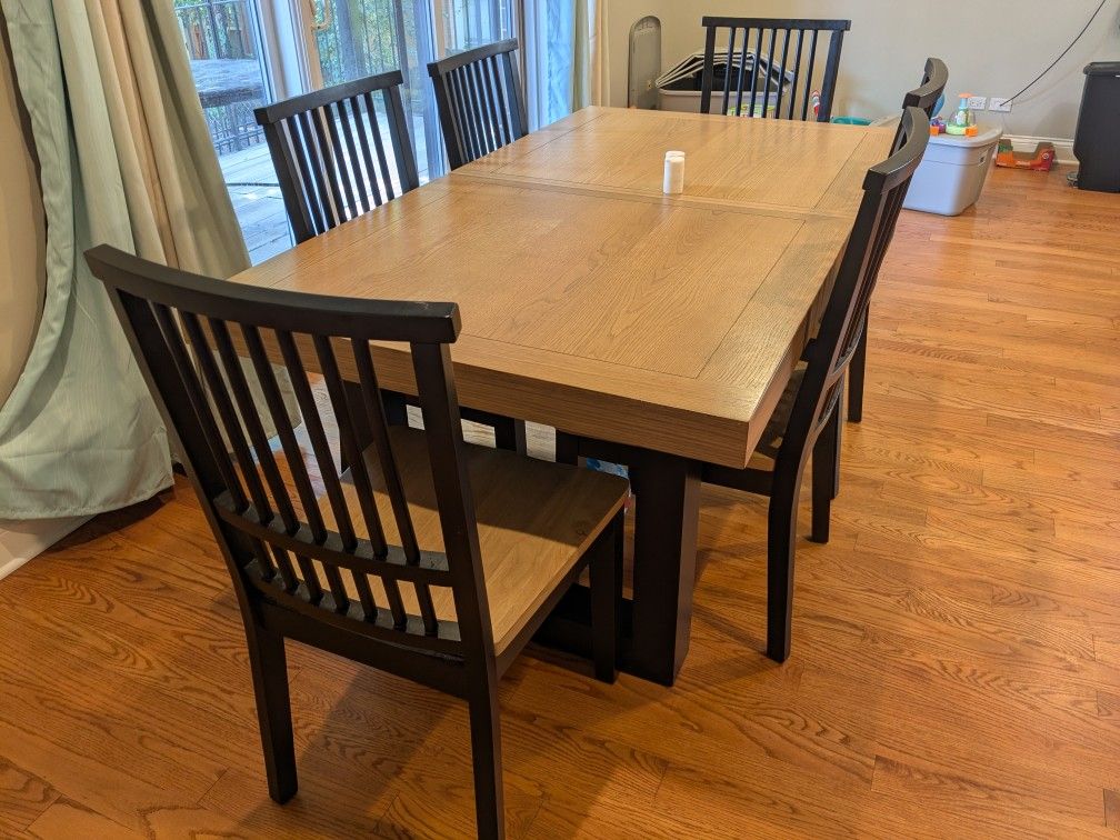 Black-Oak Dinning table set extendable 