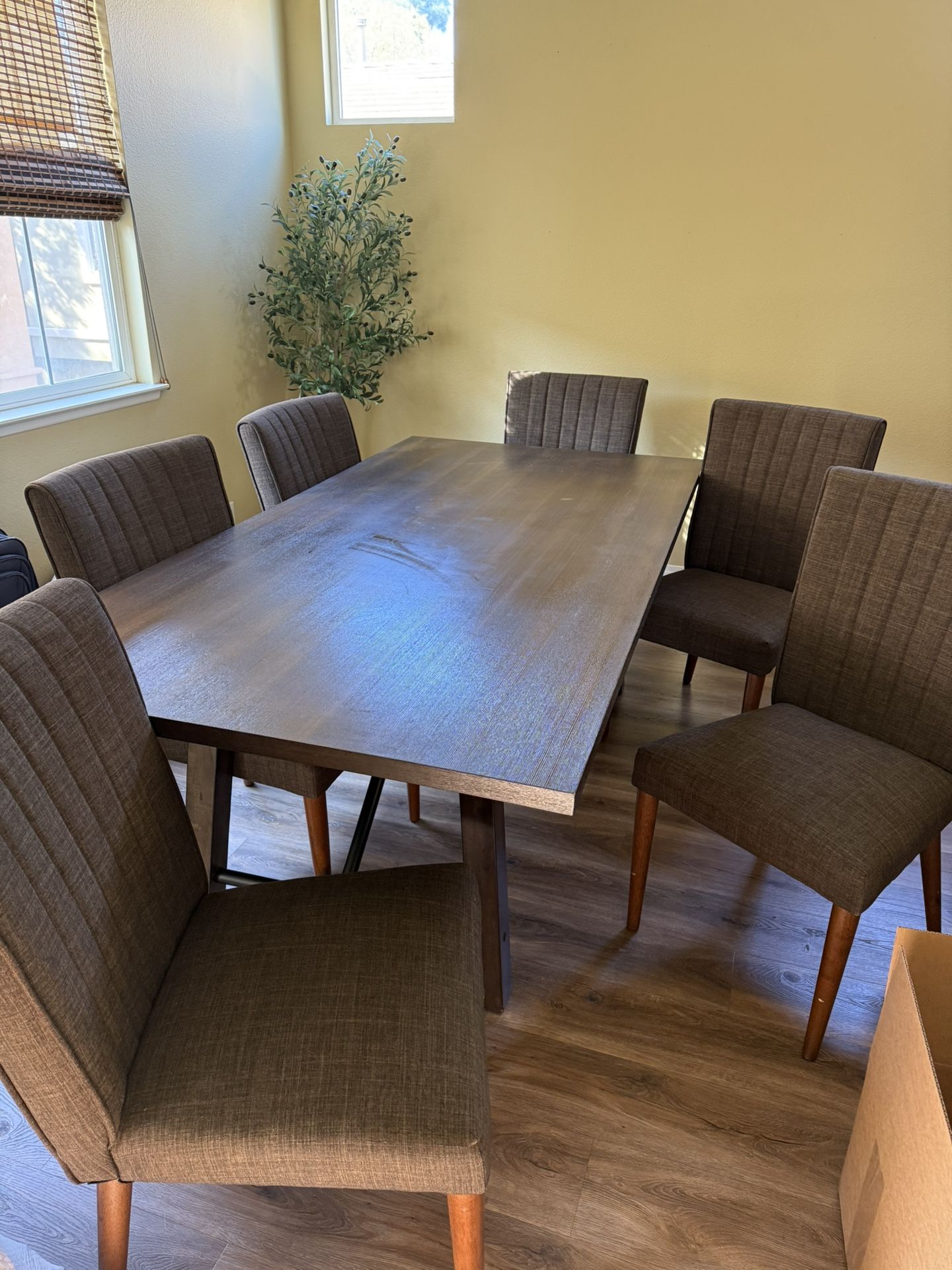 Dining Table Set with 6 Chairs 