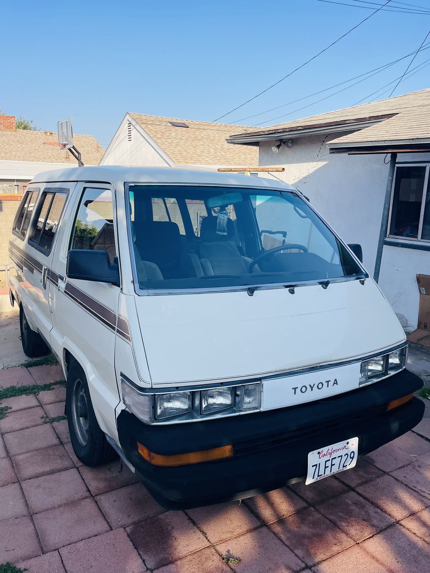 1986 Toyota Van