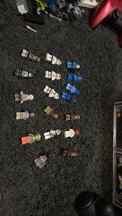 Lego lot of minifigs