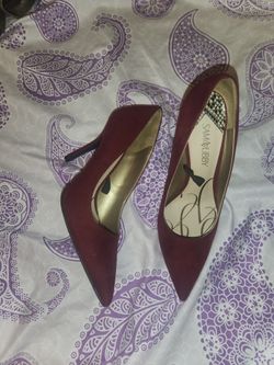 Sam And Libby Burgundy Heels 👠  Never Used Just I tried On Size 9 1/2  Brand New
