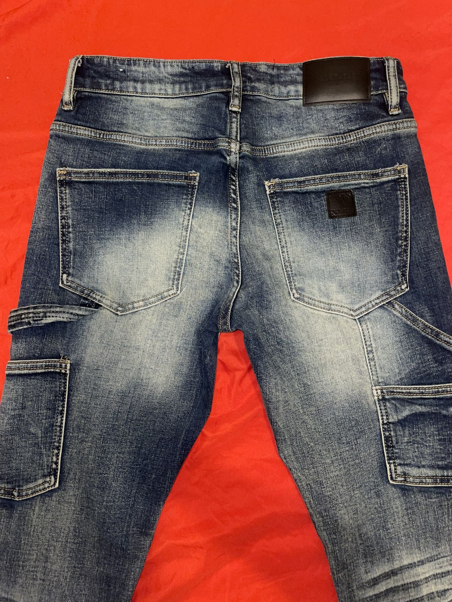$100 Valabasas FLARE Jeans Size 30