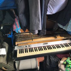 Electric Keyboard With everything.
