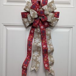 Beautiful 11" x 22" Holidays Bow