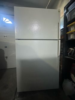 GE combo full size (34,5/29/67)fridge