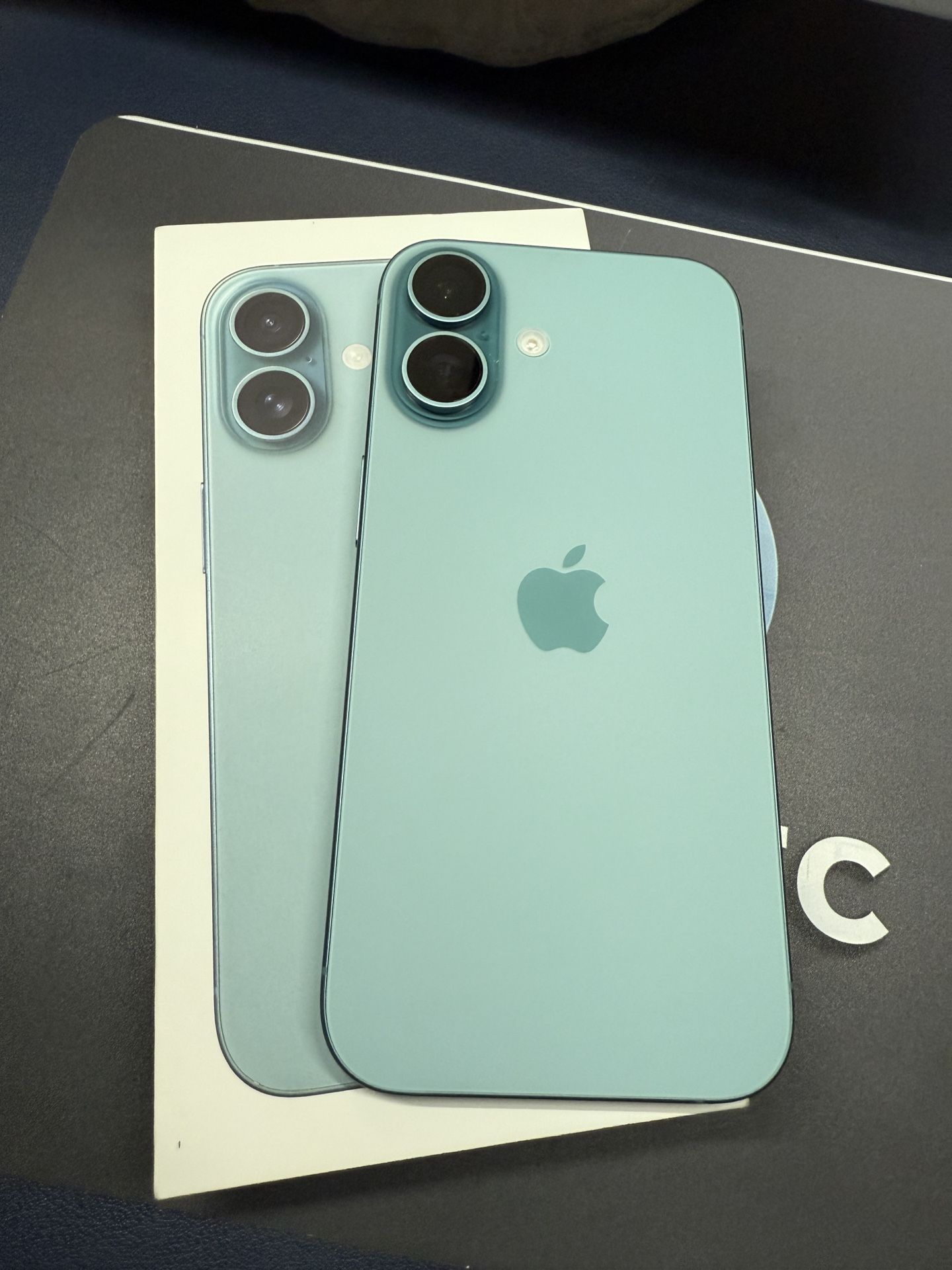 Iphone 16 128GB Green Unlocked Any Carrier