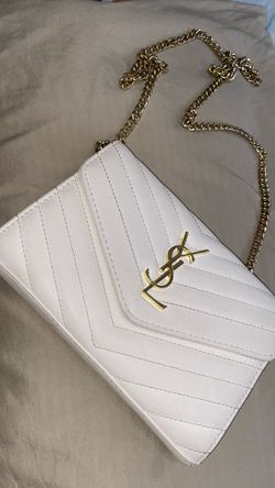 Saint Laurent (YSL)