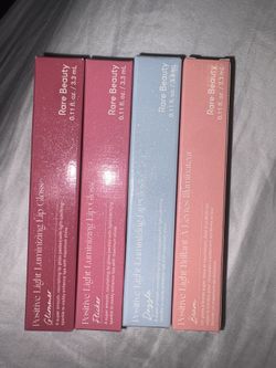Rare Beauty Lip Gloss