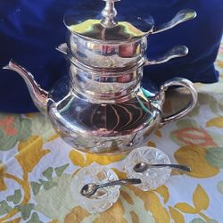 Raj Teapot For 1 Or 2
