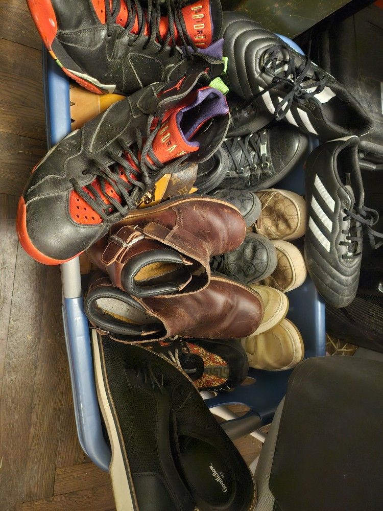 Basket Full Of Mens Designer Shoes