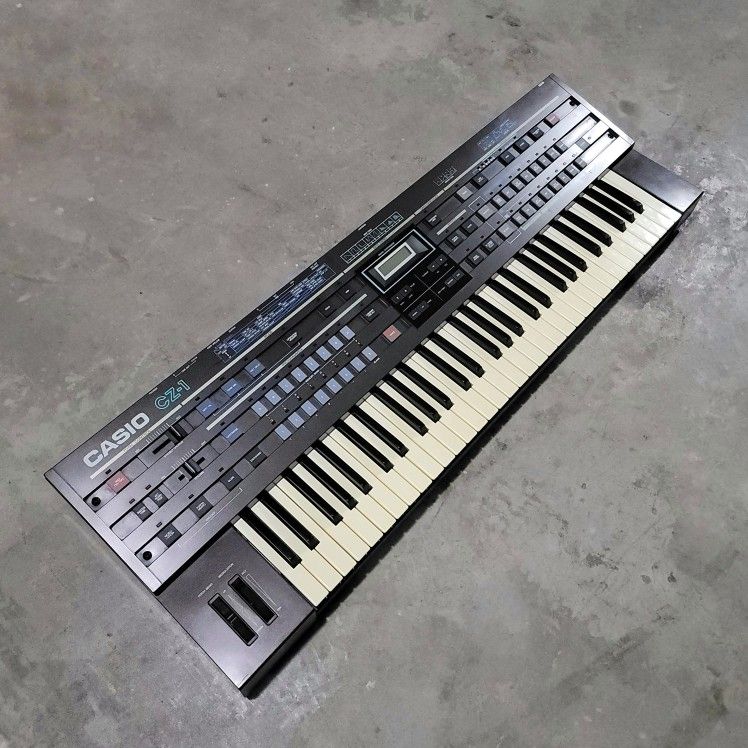 Vintage Casio CZ-1 Synthesizer 