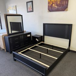 Queen Bedroom Set 