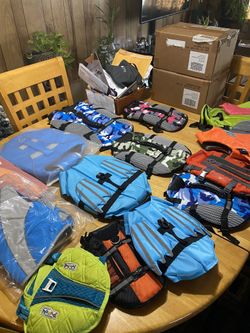 Dog Life Jacket Multiple Sizes $15 Dollars Each