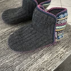 Boots $10