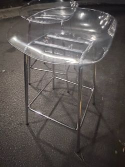 Moving sale
