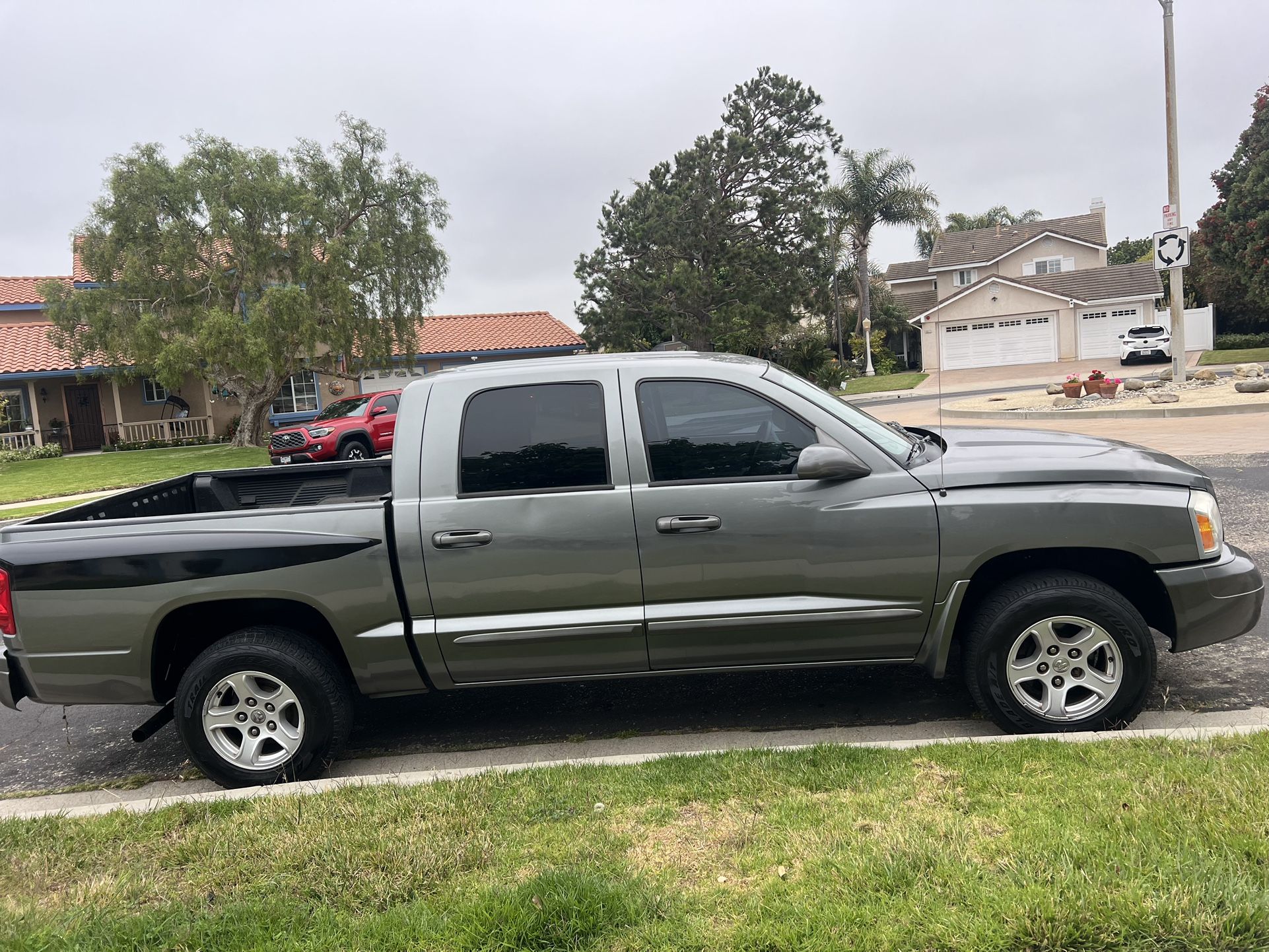 2006 Dodge Dakota