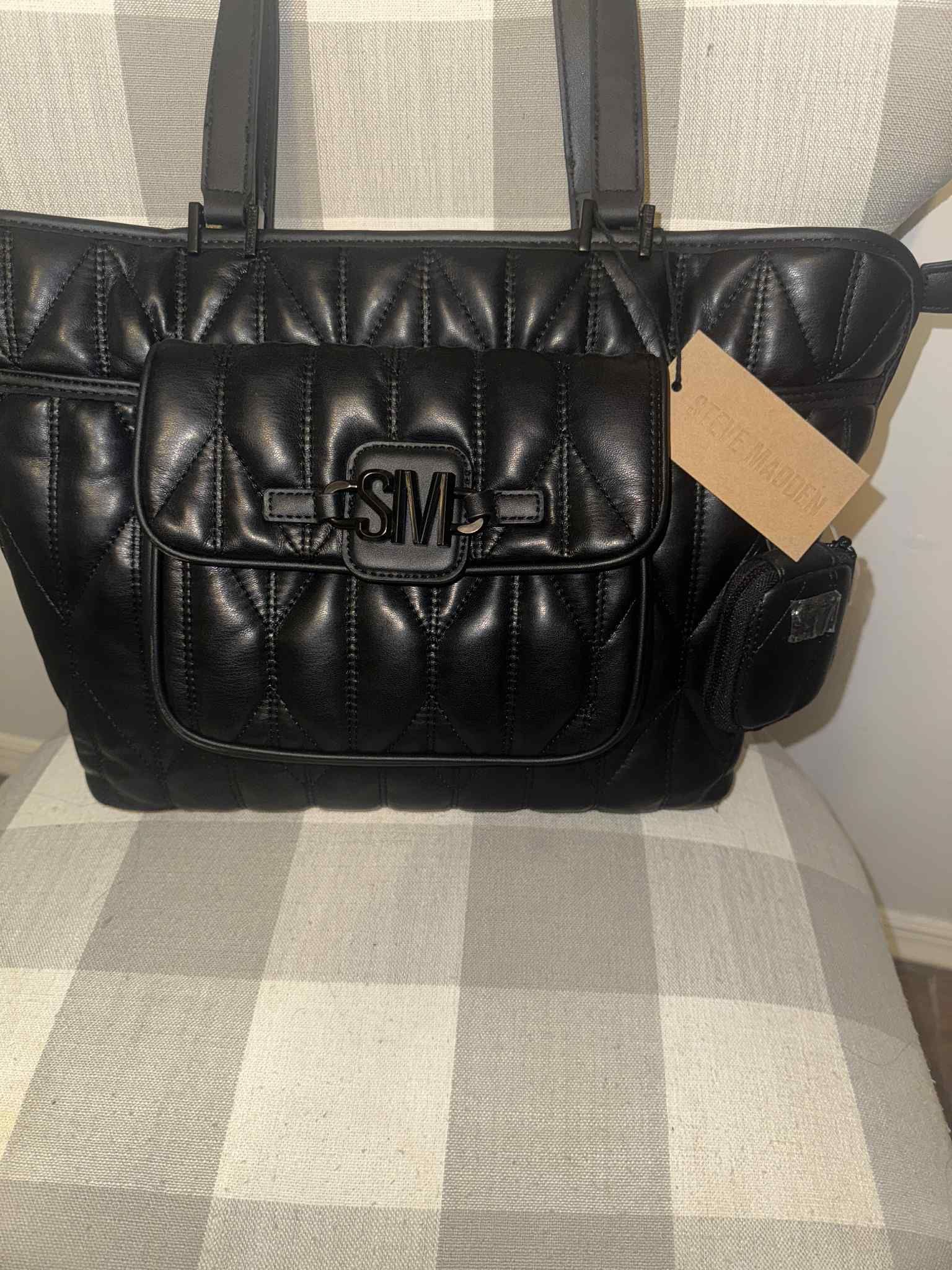 MWT Quilted Steve Madden tote bag