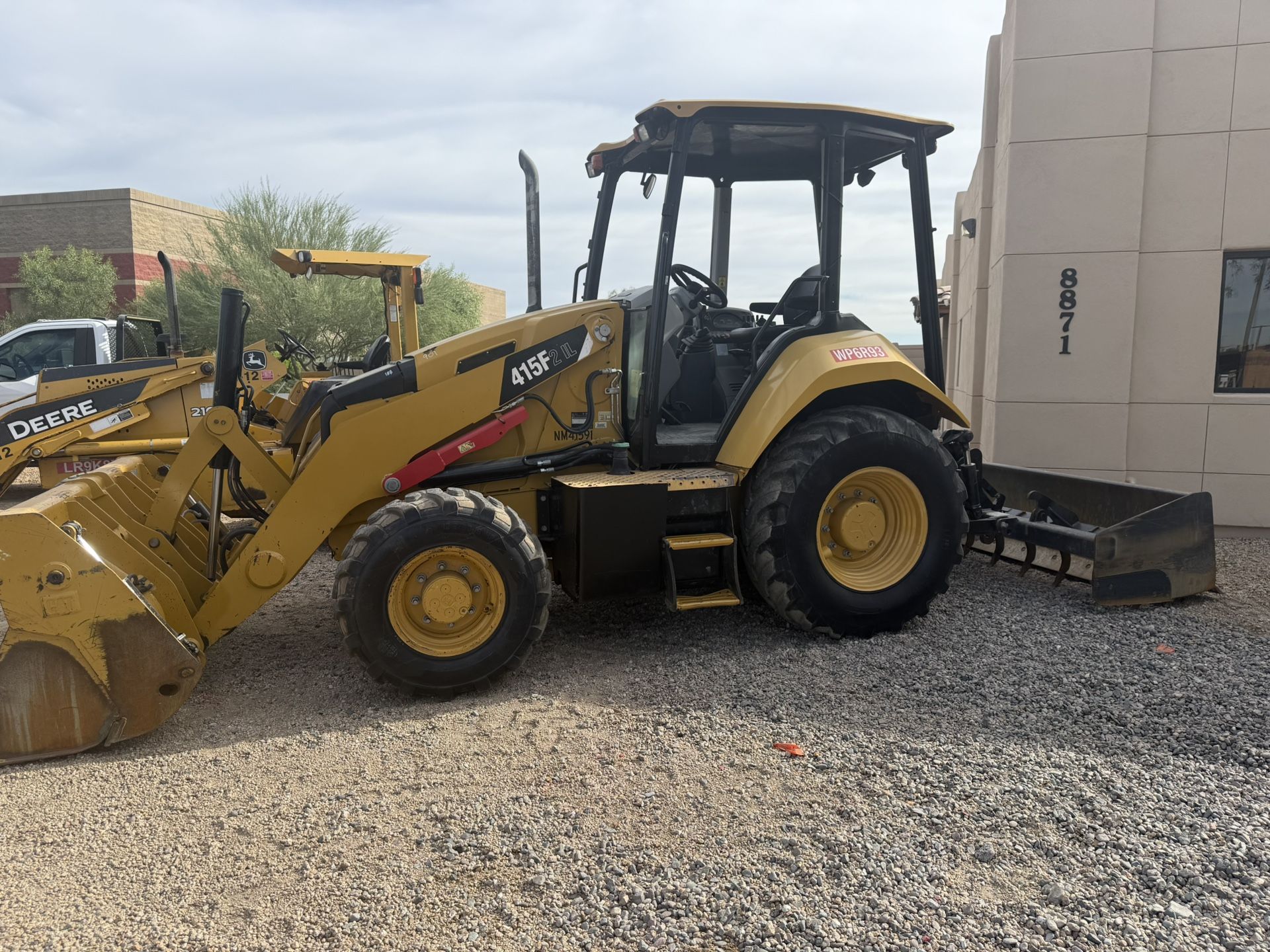 2016 Cat 415F2 Skip Loader 