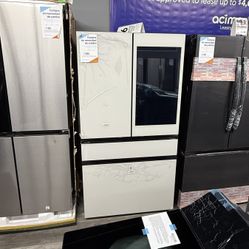 Samsung - Bespoke 29 cu. ft. 4-Door French Door Refrigerator with AI Family Hub™+ & AI Vision Inside™ in White Glass