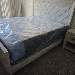 Single Twin Mattress 99 Full Double 159 Queen Bed 179 King 229 California King 229 Frame 69 XL Twin Mattresses All Sizes Available Se Habla Espanol