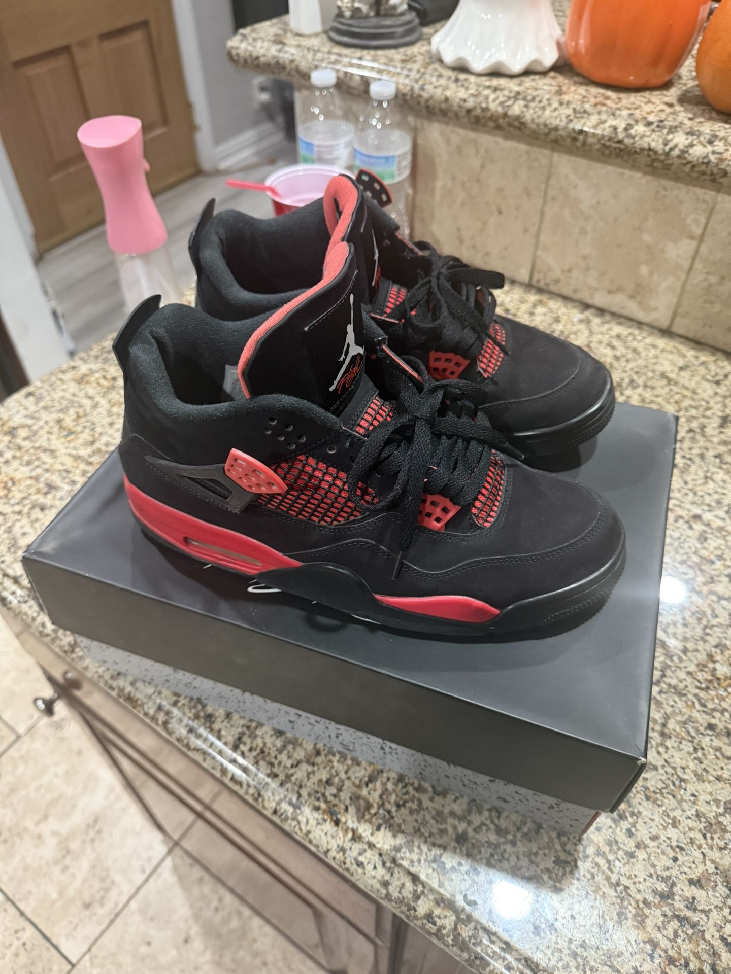 jordan 4 red thunder