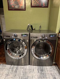 Set washing machine and dryer LG