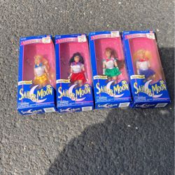 Sailor Moon Adventure Dolls 