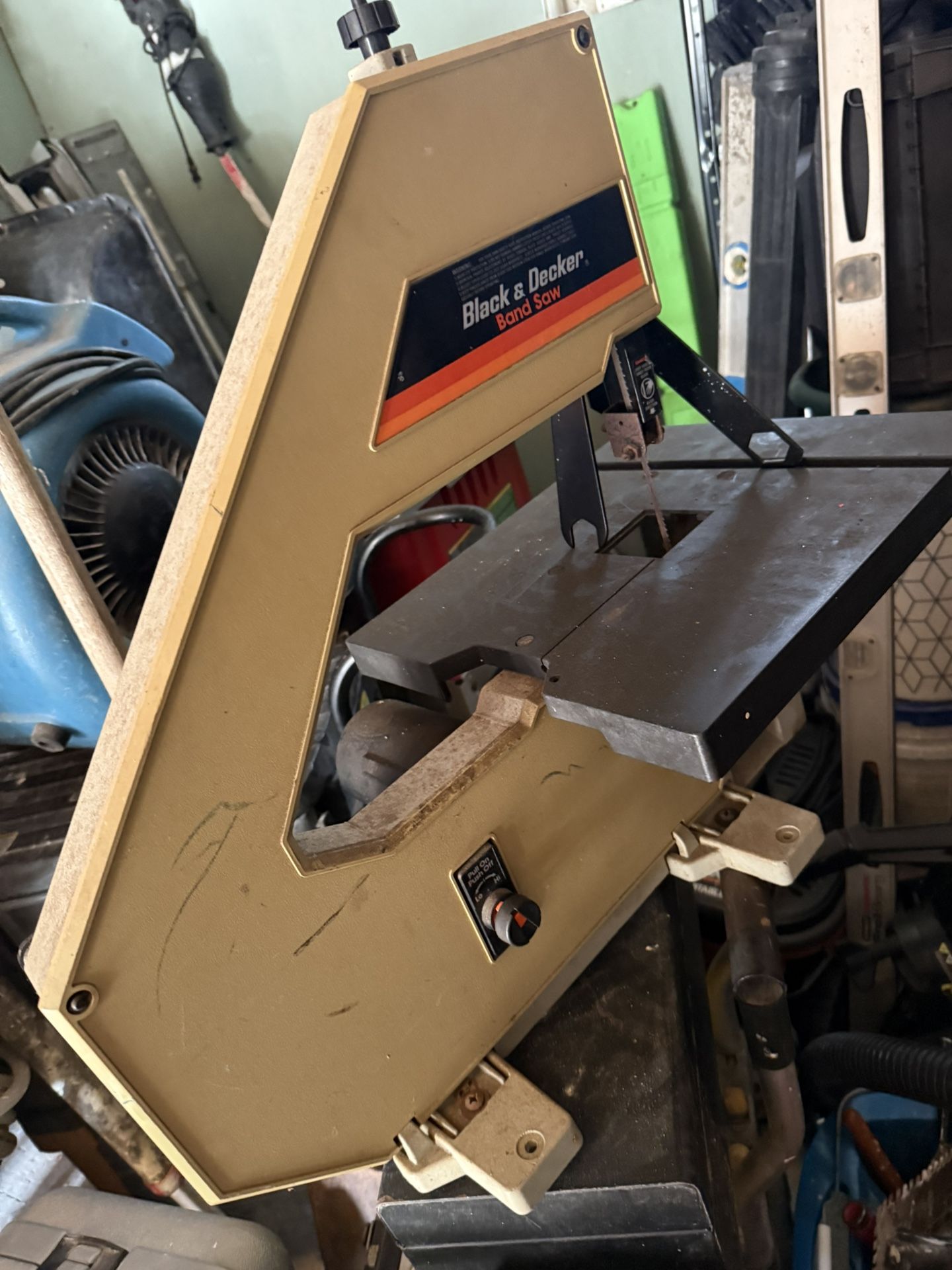 Black & Decker Bandsaw
