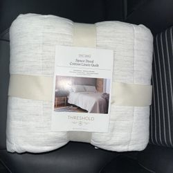 Threshold Linen Quilt