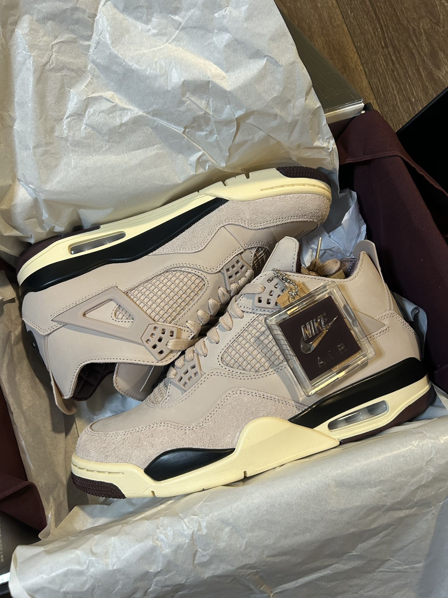 Jordan 4 A Ma Maniere