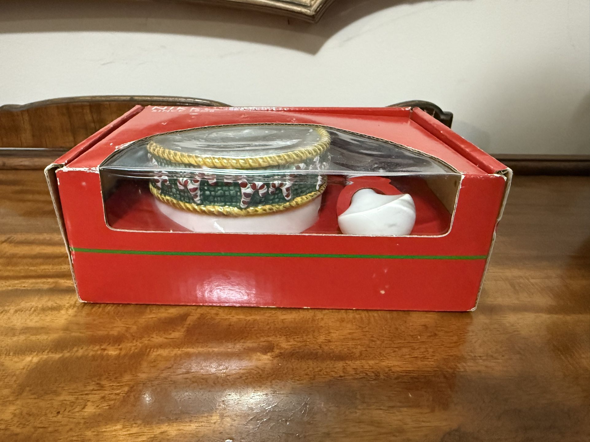 NIKKO 3D 2pc Dip Set. Christmas Ceramic Candy Cane Dip Bowl and Spoon LIKE NEW! PICK UP IN CORNELIUS