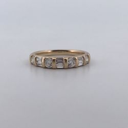14k Yellow Gold 0.68ct Diamond ring band size 7.5
