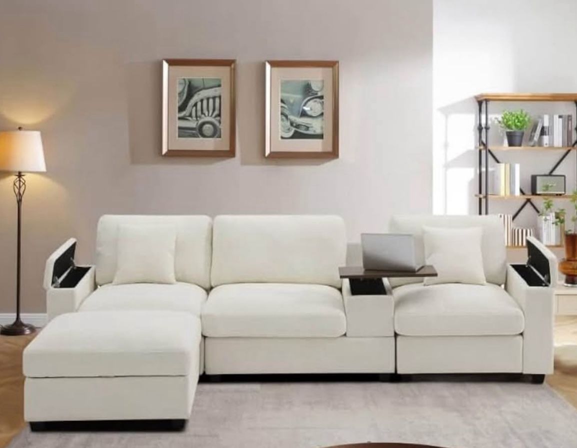 BRAND NEW SECTIONAL 