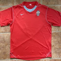 Juventus LARGE Training Jersey