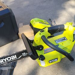 Exclusive RYOBI 40V HP Brushless 12 in. Top Handle Battery Chainsaw with 4.0 Battery and Charger
