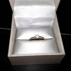 solitaire diamond ring 1/3 ct 14k yellow gold