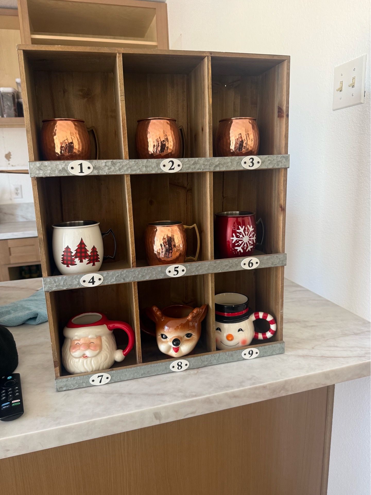 Mugs holder
