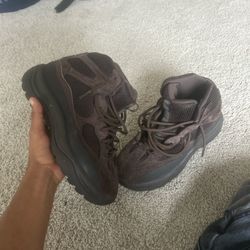 yezzy boots