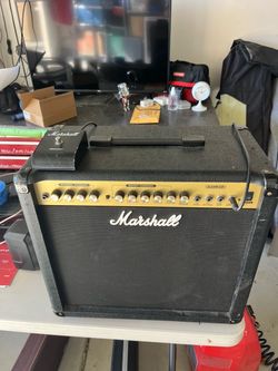 Marshall Guitar Amplifier
