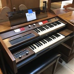 Baldwin Organ