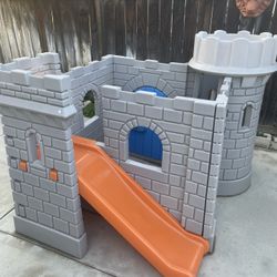 Little Tikes Castle Outdoor Playground