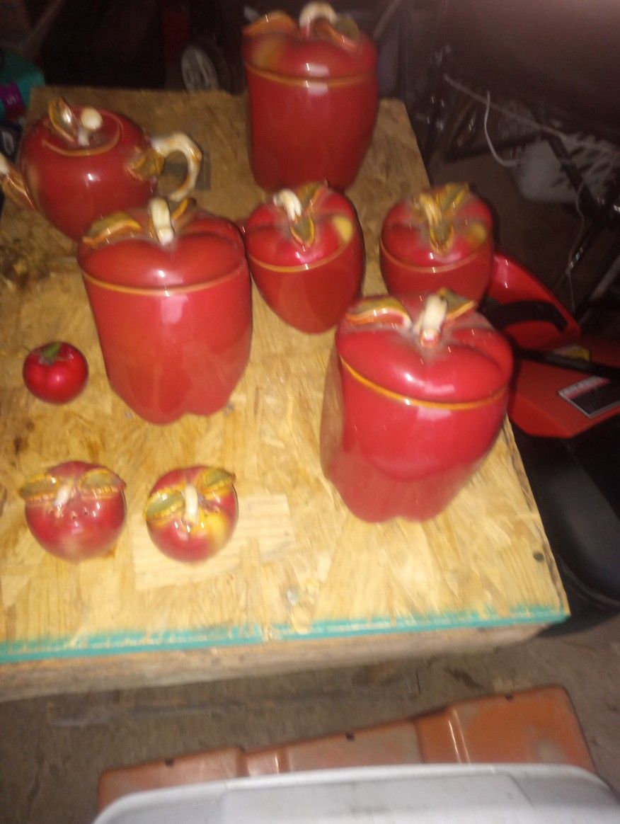 Apple Themed Cookie Jar T Kettle Set