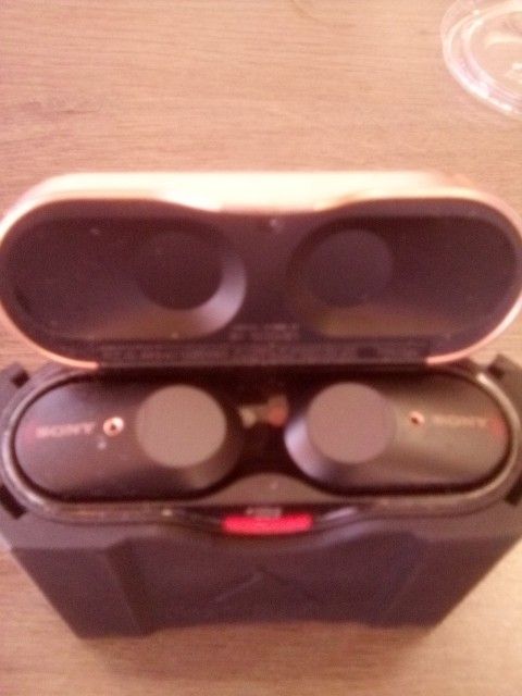 Sony Wf-100xm3 Noise Cancelling Headphones 